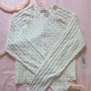 Cream Lace Long-Sleeve Top